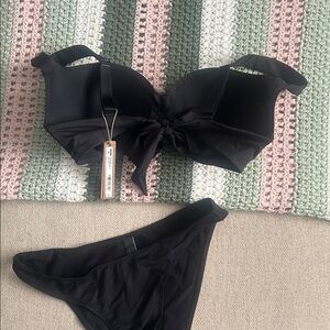 SKIMS Black Bikini TOP small